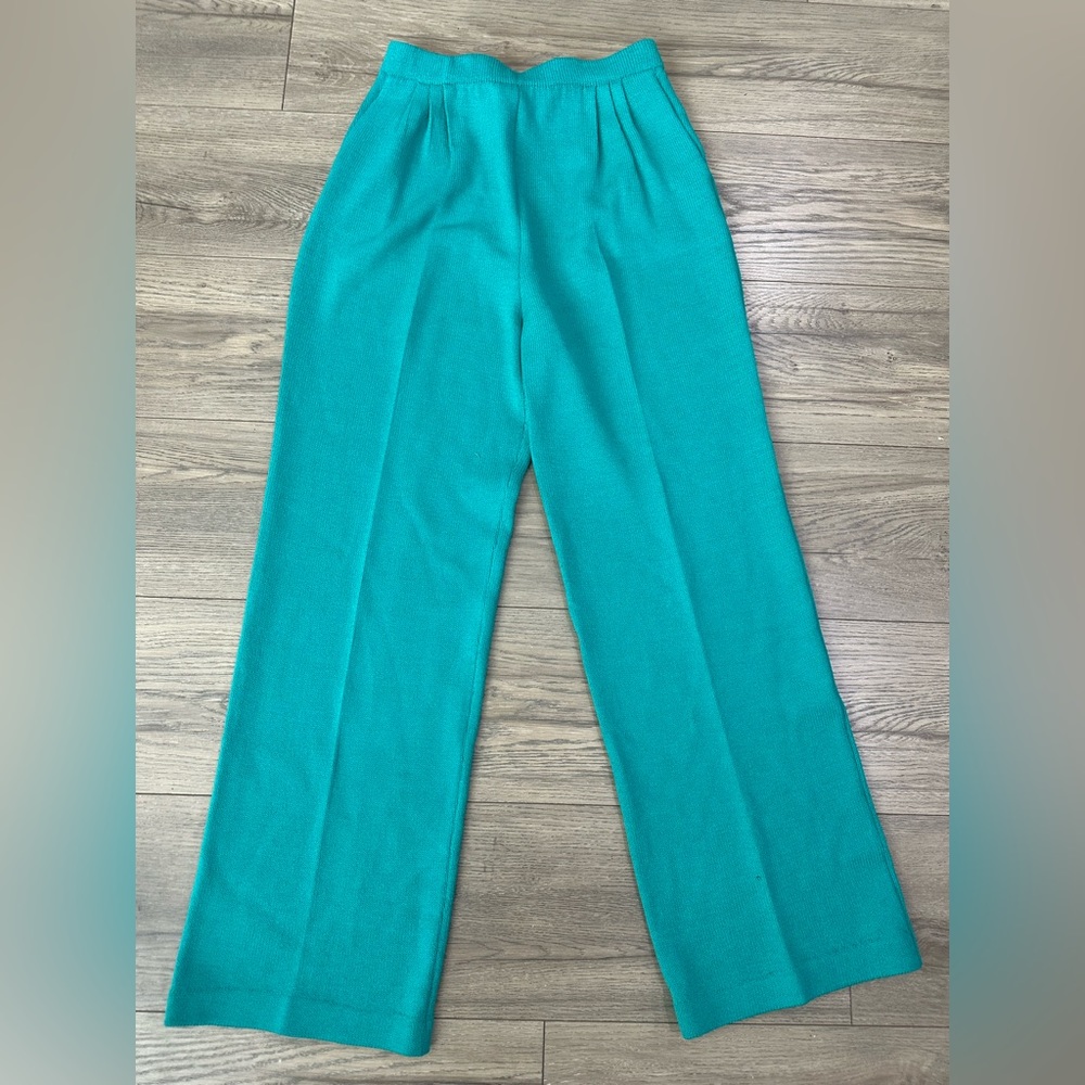 St. John Marie Gray Size 6 Kelly Green Knit Pants